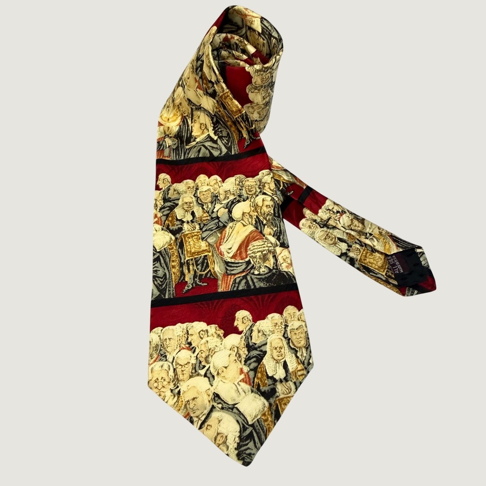 Museum Artifacts The Barristers Silk Tie Mens Red Legal Law History Graphic USA